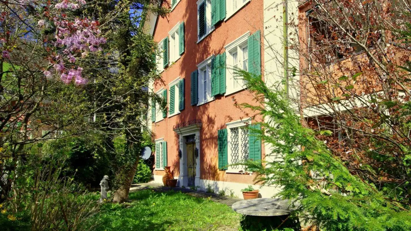 Mehrfamilienhaus kaufen - Hauptstrasse 10, 8756 Mitlödi