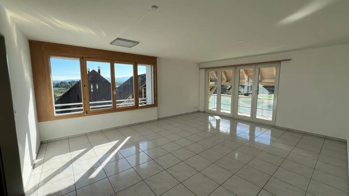 Appartamento in affitto - Dorfstrasse 32, 2577 Finsterhennen