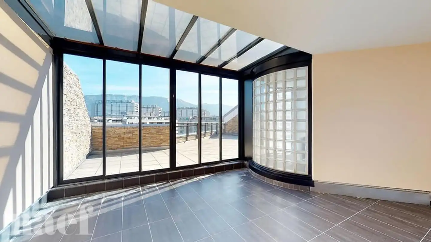 Apartment for rent - Rue Des Caroubiers 15, 1227 Carouge GE - Photo 3