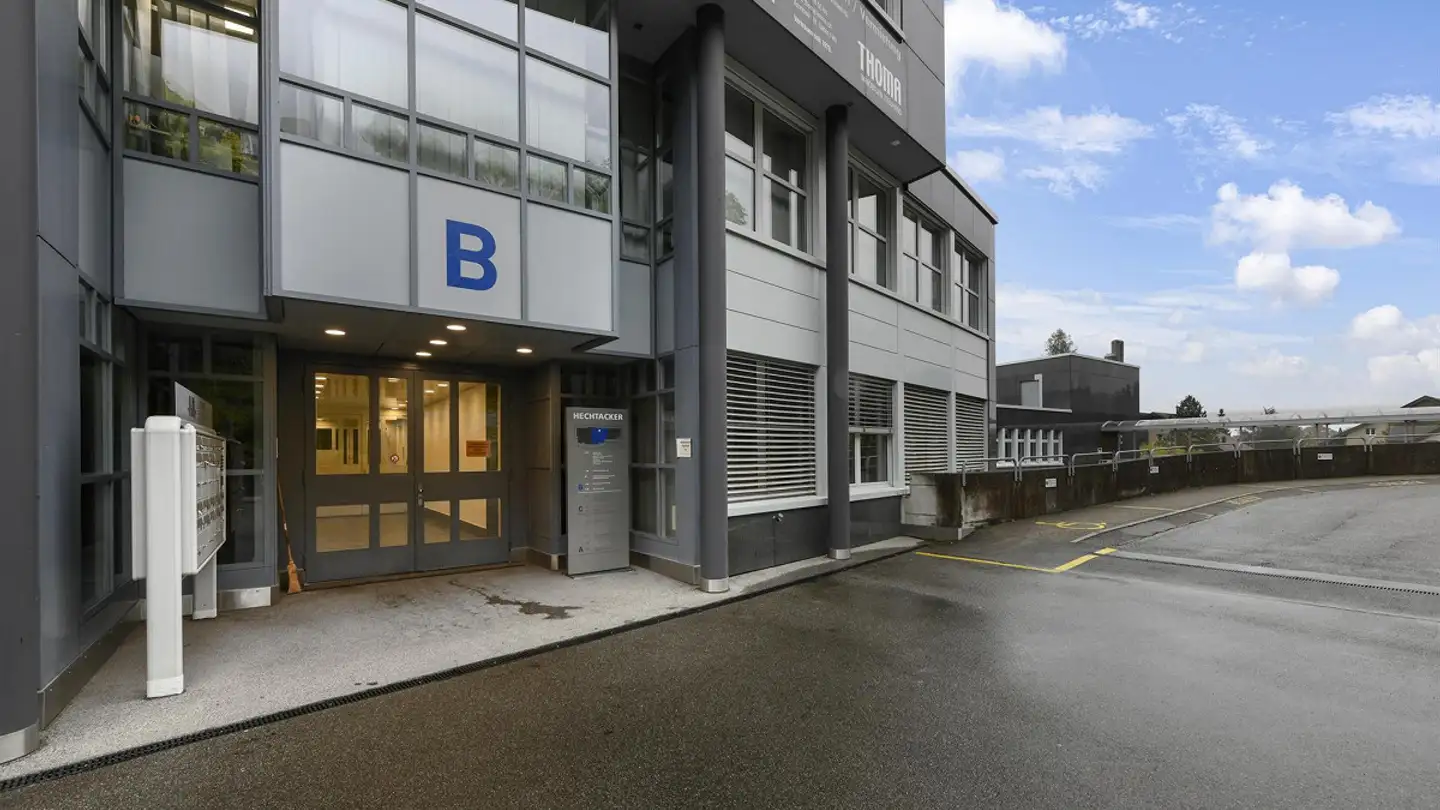 Commercial for rent - Oberstrasse 222, 9014 St. Gallen - Photo 2