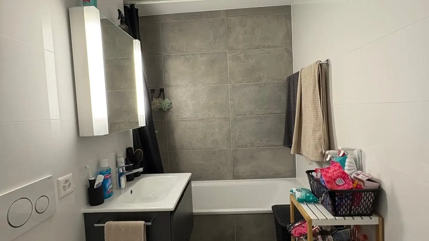 Apartment for rent - Chemin de la Barme, 1868 Collombey - Photo 3