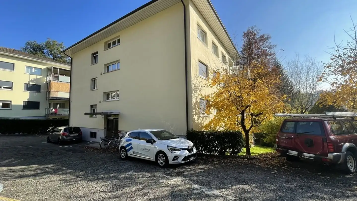 Place de parking extérieure à louer - Route De La Pisciculture 21, 1700 Fribourg