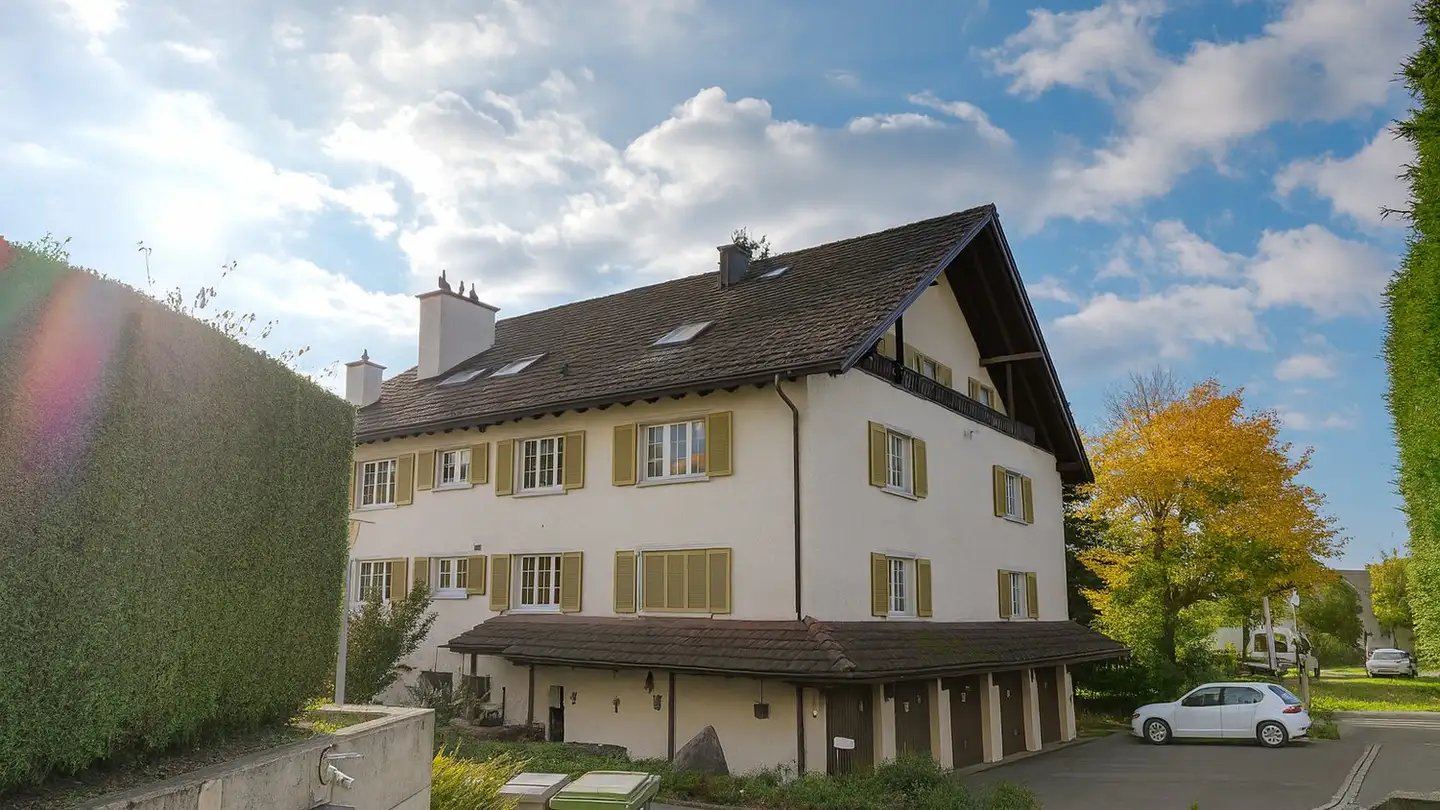 Dachgeschosswohnung kaufen - Tüfwisweg 1, 8185 Winkel