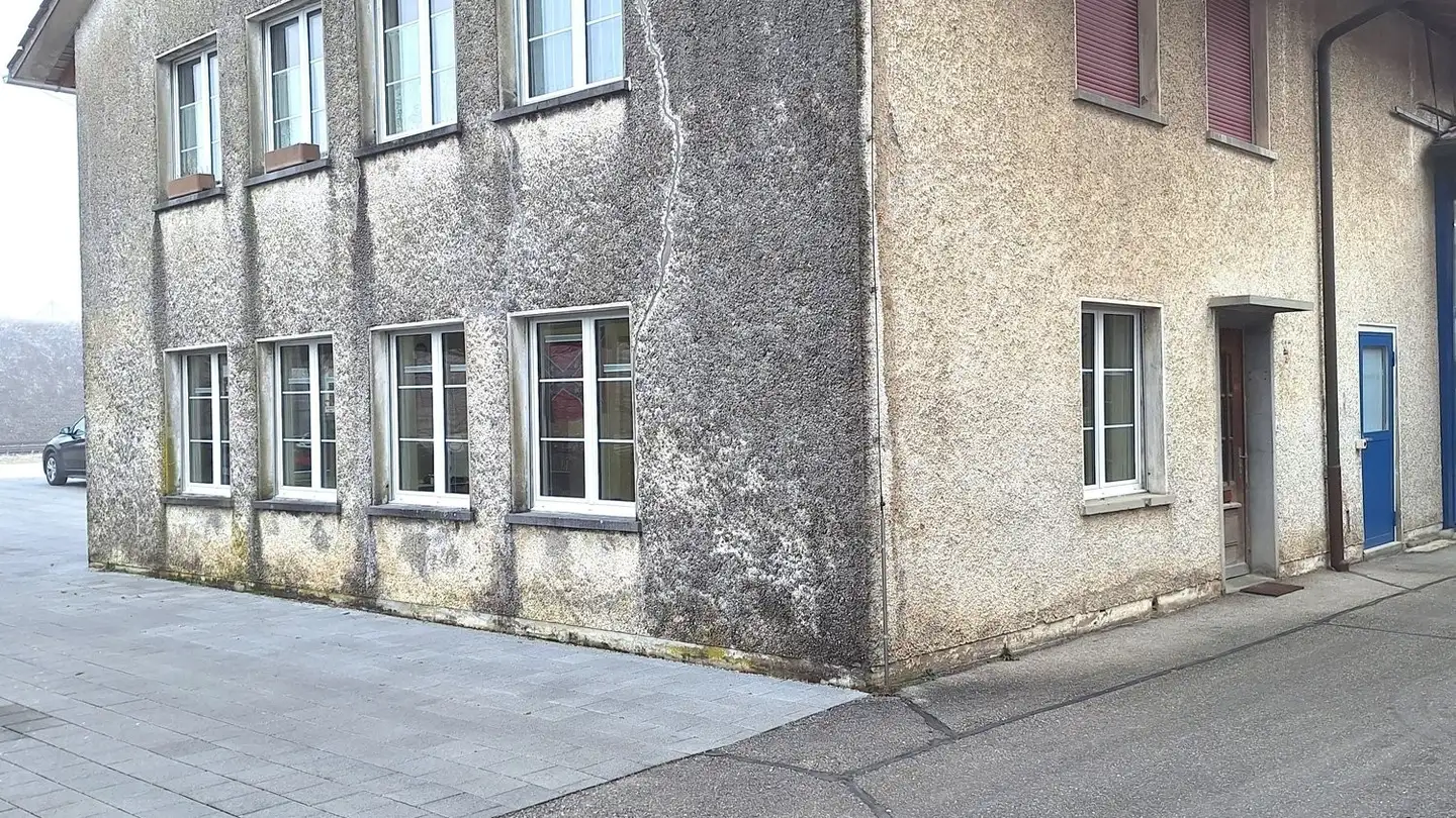 Office space for rent - Neue Bahnhofstrasse 24, 3297 Leuzigen