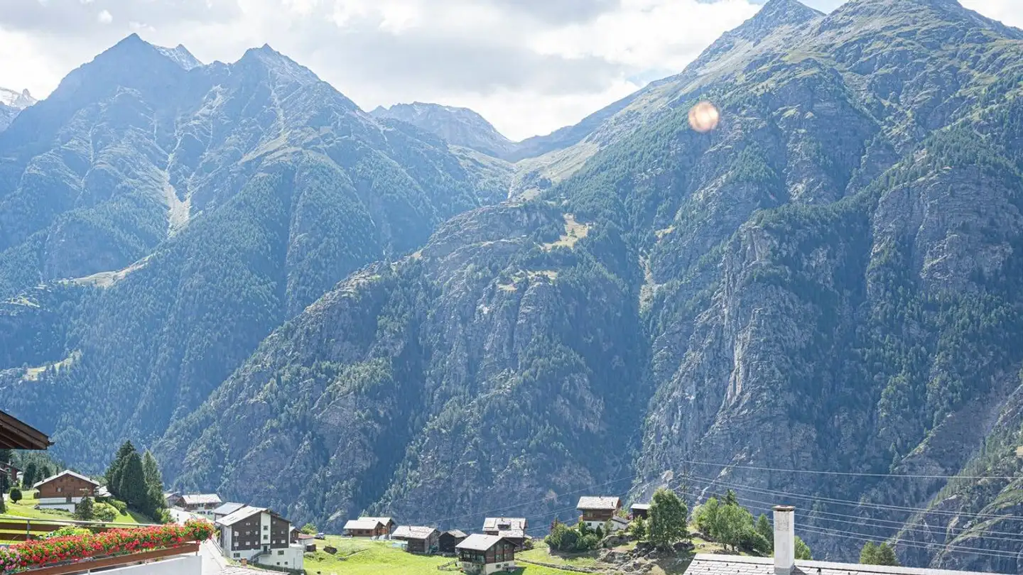 Residential building for sale - Kantonsstrasse, 3925 Grächen - Photo 2