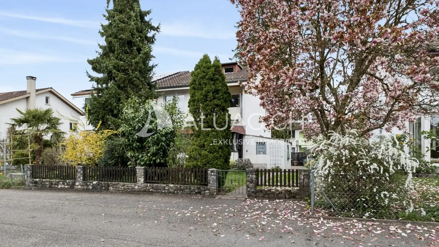 Semi-detached house for sale - 4932 Lotzwil