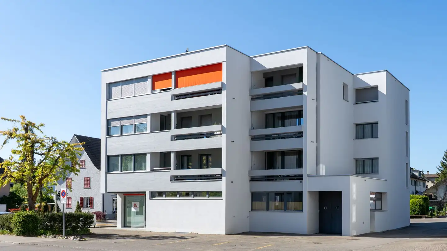 Mixed-use building for sale - Hauptstrasse, 6260 Reiden - Photo 2