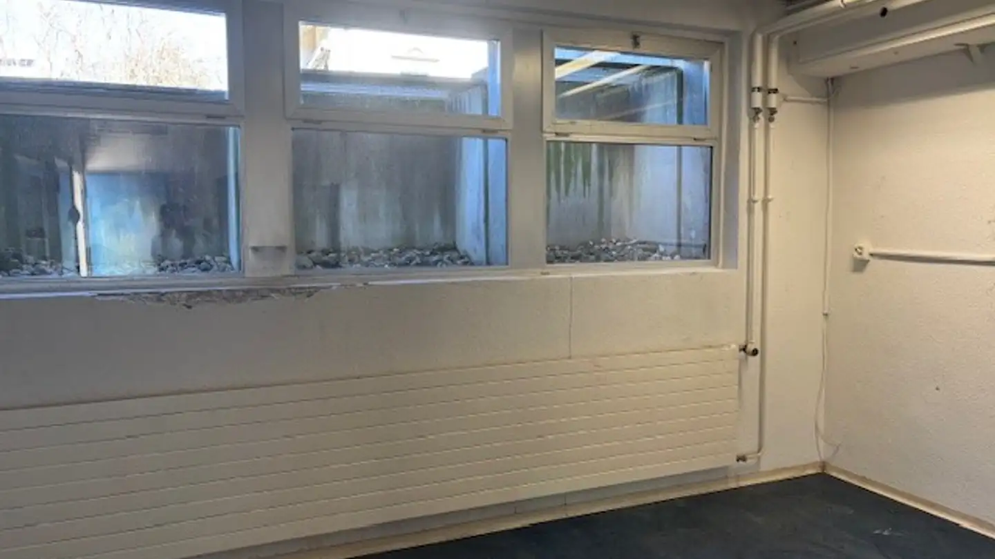 Spazio di archiviazione in affitto - Dürntnerstrasse 30, 8340 Hinwil - Photo 3