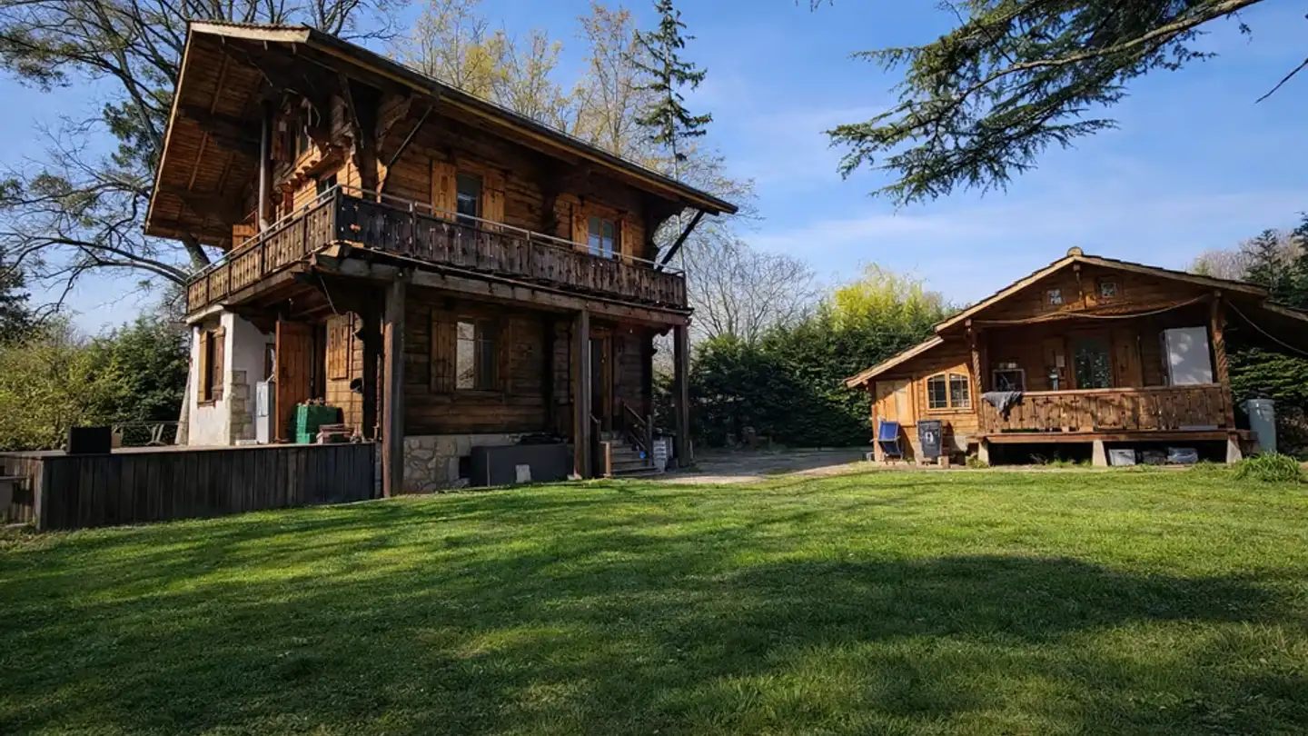 Single house for sale - 1293 Bellevue