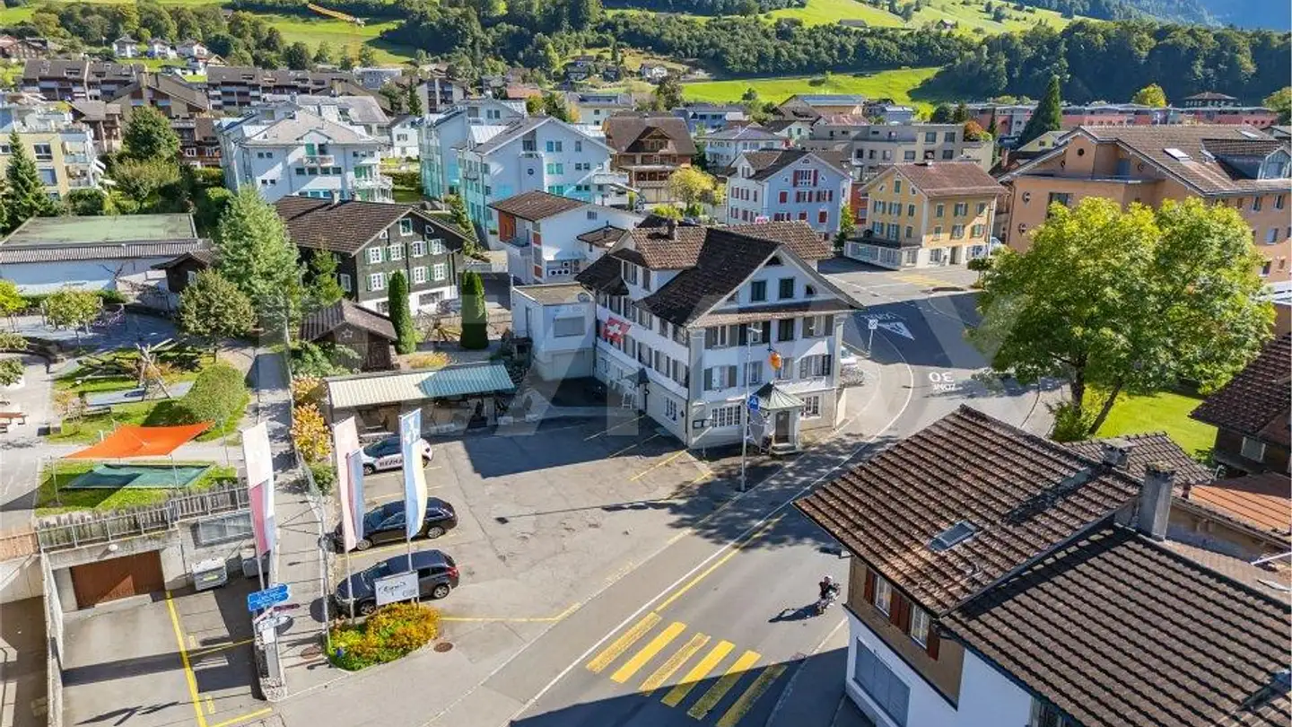 Edificio residenziale in vendita - 6064 Kerns - Photo 4