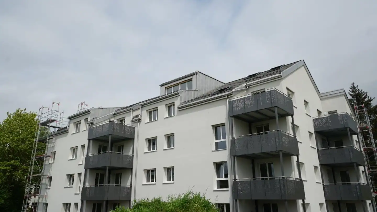 Place de parking souterraine à louer - Amselweg 10, 3186 Düdingen