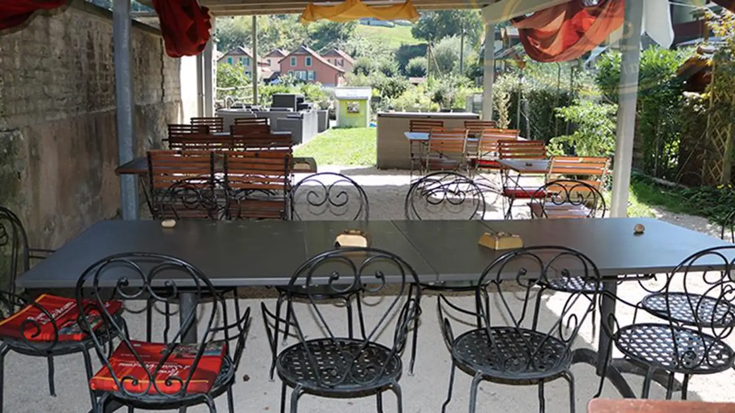 Hotel for sale - 2882 St-Ursanne - Photo 2