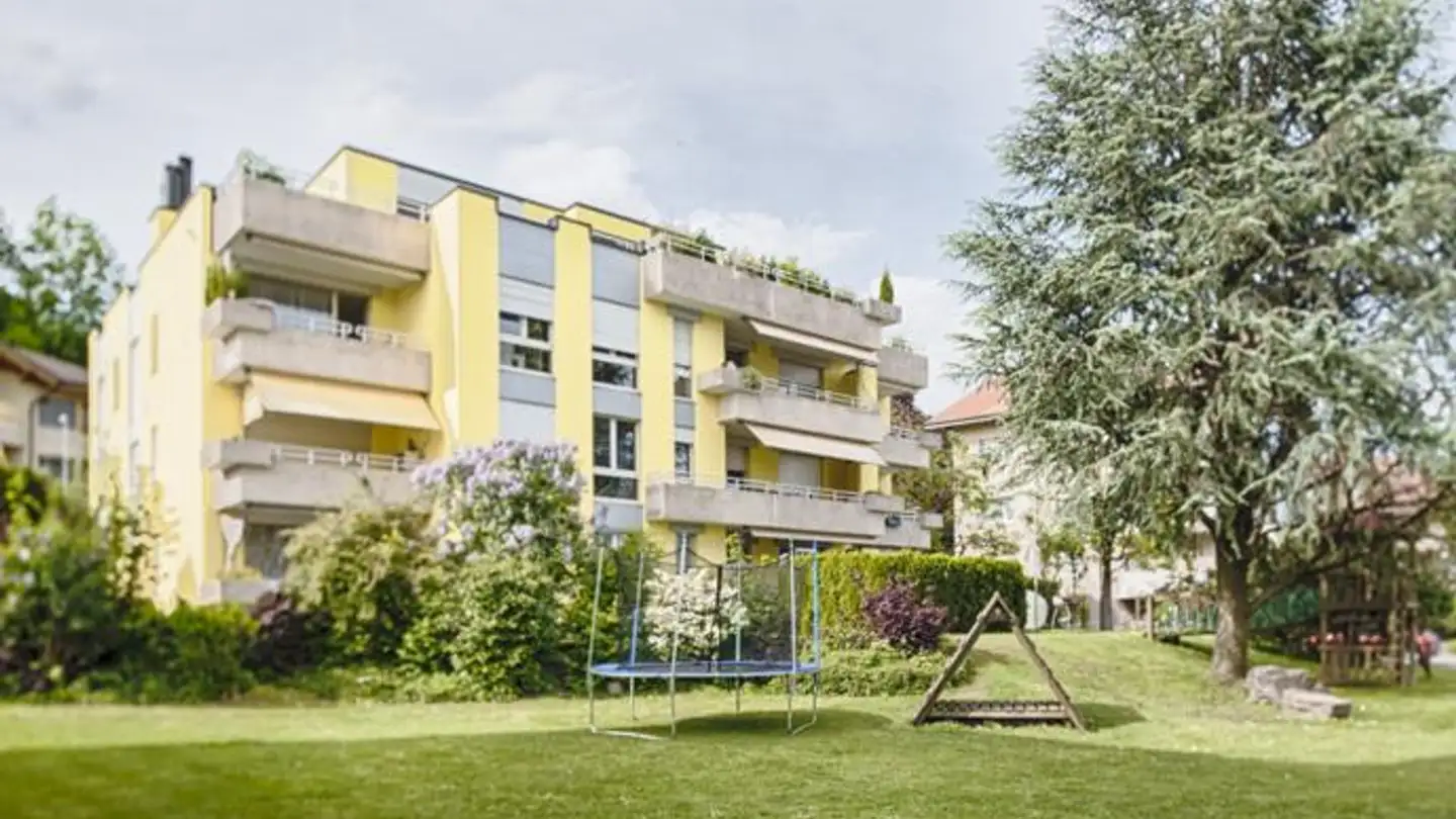 Storage space for rent - Narzissenweg 2, 2543 Lengnau BE