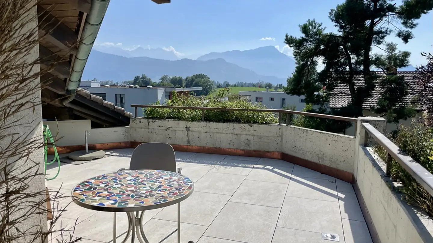 Wohnung mieten - Schönrütirain 3, 6045 Meggen - Foto 2