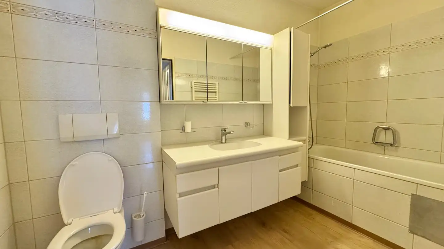 Apartment for rent - Hauptstrasse 49, 5330 Bad Zurzach - Photo 4