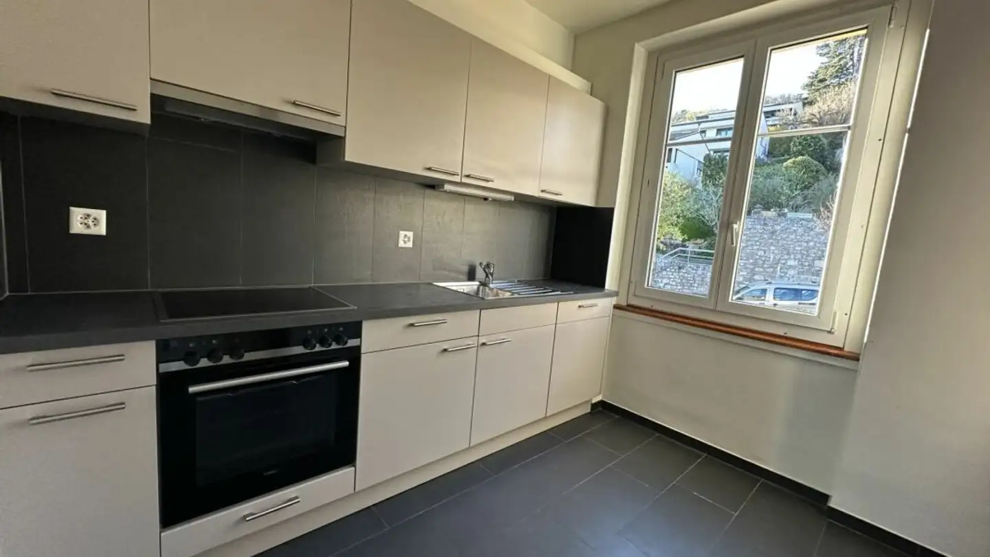 Apartment for rent - Avenue Des Alpes 84, 2000 Neuchâtel - Photo 3