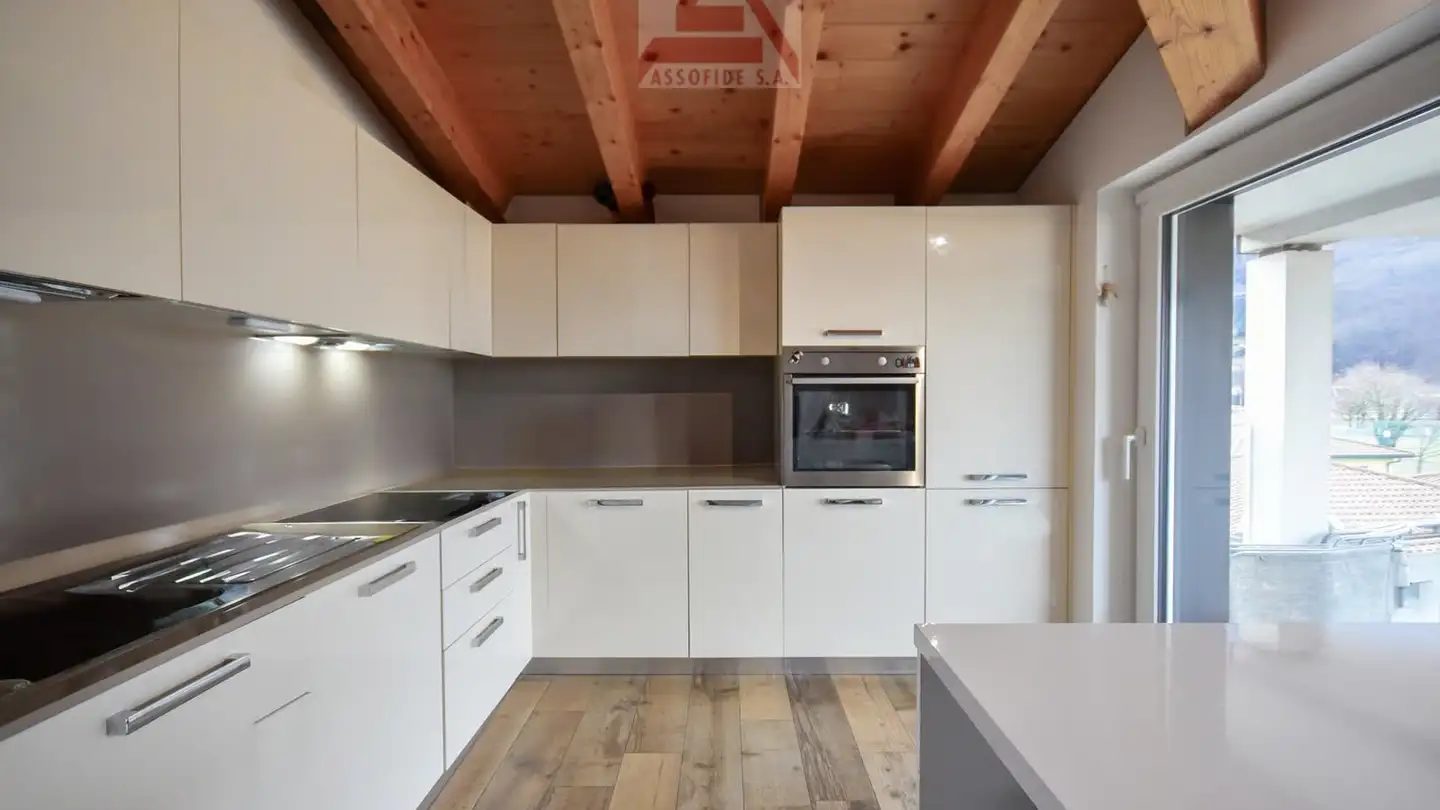 Attic flat for sale - Via Della Posta 4, 6592 S. Antonino - Photo 3