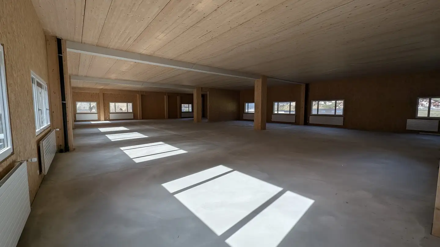 Commerciale in affitto - Gotthardstrasse 2, 6474 Amsteg - Photo 3