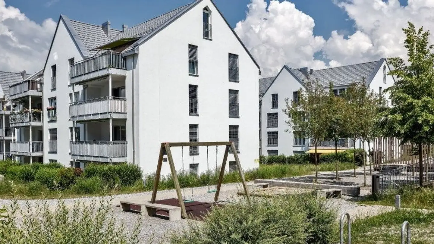 Attic flat for rent - Kantonsstrasse 52d, 8863 Buttikon SZ