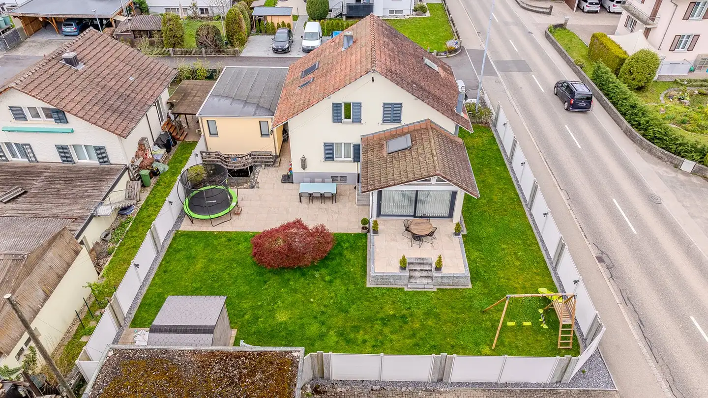 Casa singola in vendita - Rössliweg 23, 4852 Rothrist