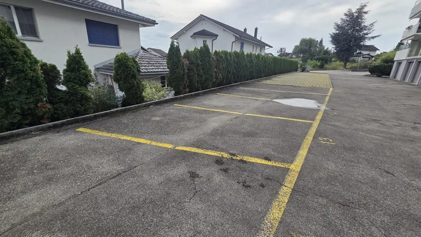 Outdoor parking space for rent - Sonnenhalde 8, 9553 Bettwiesen - Photo 4