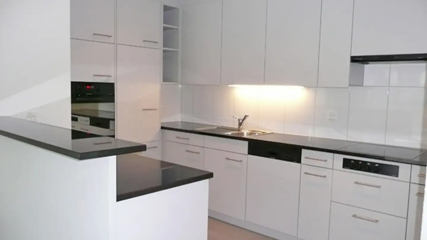 Wohnung mieten - Rebbergstrasse 22, 8102 Oberengstringen - Foto 2