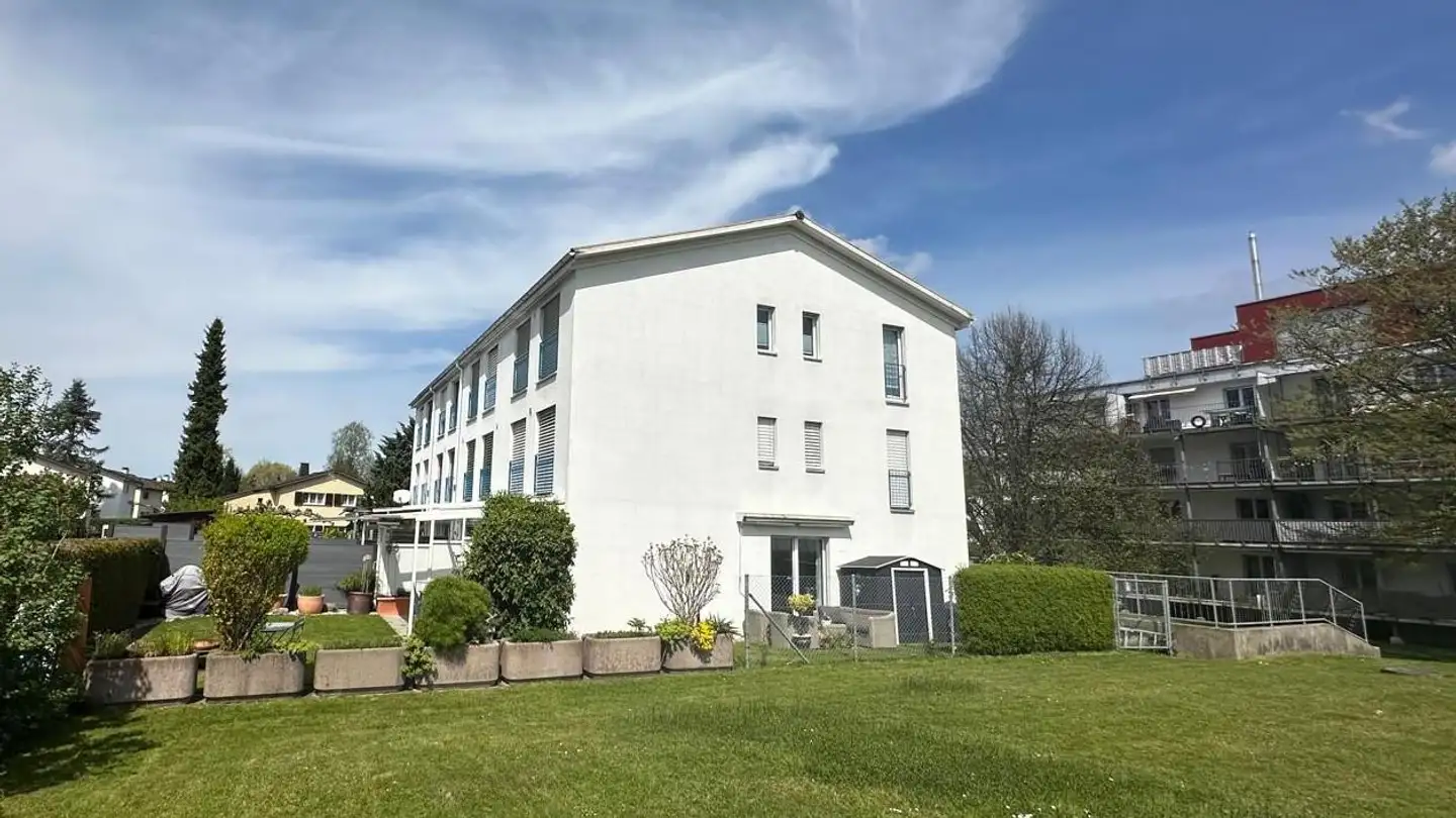 Maison en terrasse à vendre - Schweipelstrasse 11, 8340 Hinwil