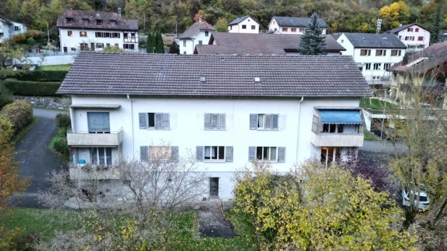 Mehrfamilienhaus kaufen - Chemin Des Pêcheurs 10, 2535 Frinvillier - Foto 2