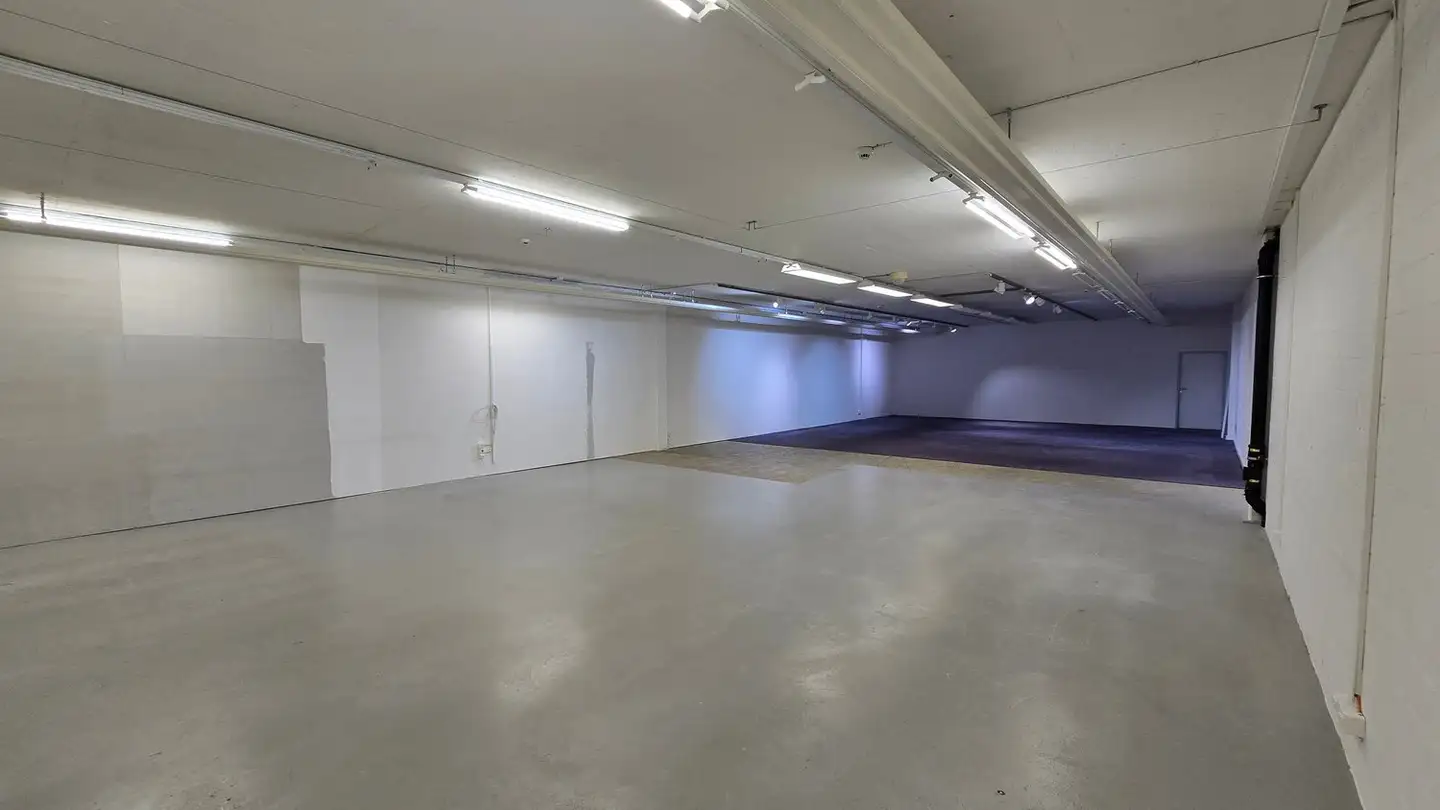 Espace de stockage à louer - Güterstrasse 9, 8957 Spreitenbach - Photo 3