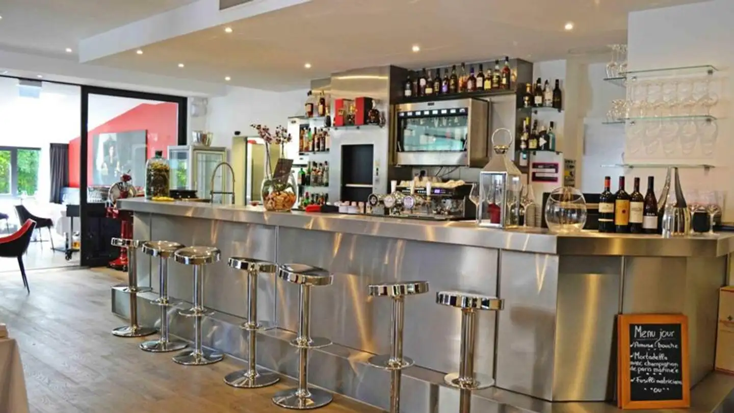 Negozio in vendita - Route Du Bugnon 39, 1752 Villars-sur-Glâne