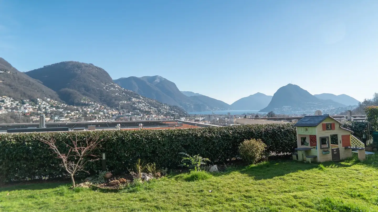 Appartement meublé à louer - Zona alle Bollette 8B, 6952 Canobbio