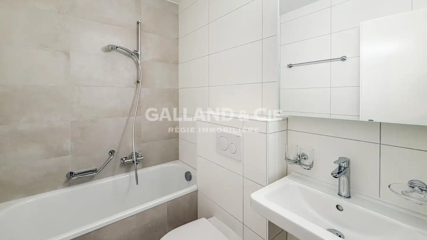 Apartment for rent - Rue Edouard-Verdan, 1400 Yverdon-les-Bains - Photo 4