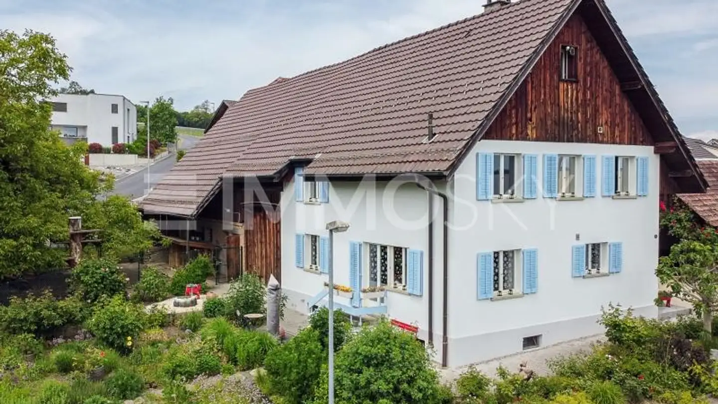 Farm for sale - 5606 Dintikon