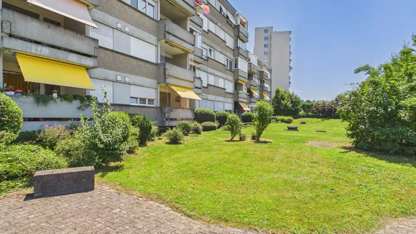 Apartment for sale - 2562 Port - Photo 2