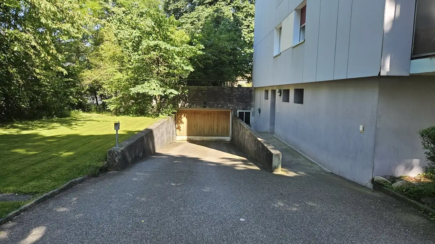 Place de parking souterraine à louer - Weissensteinstrasse 9, 3008 Bern
