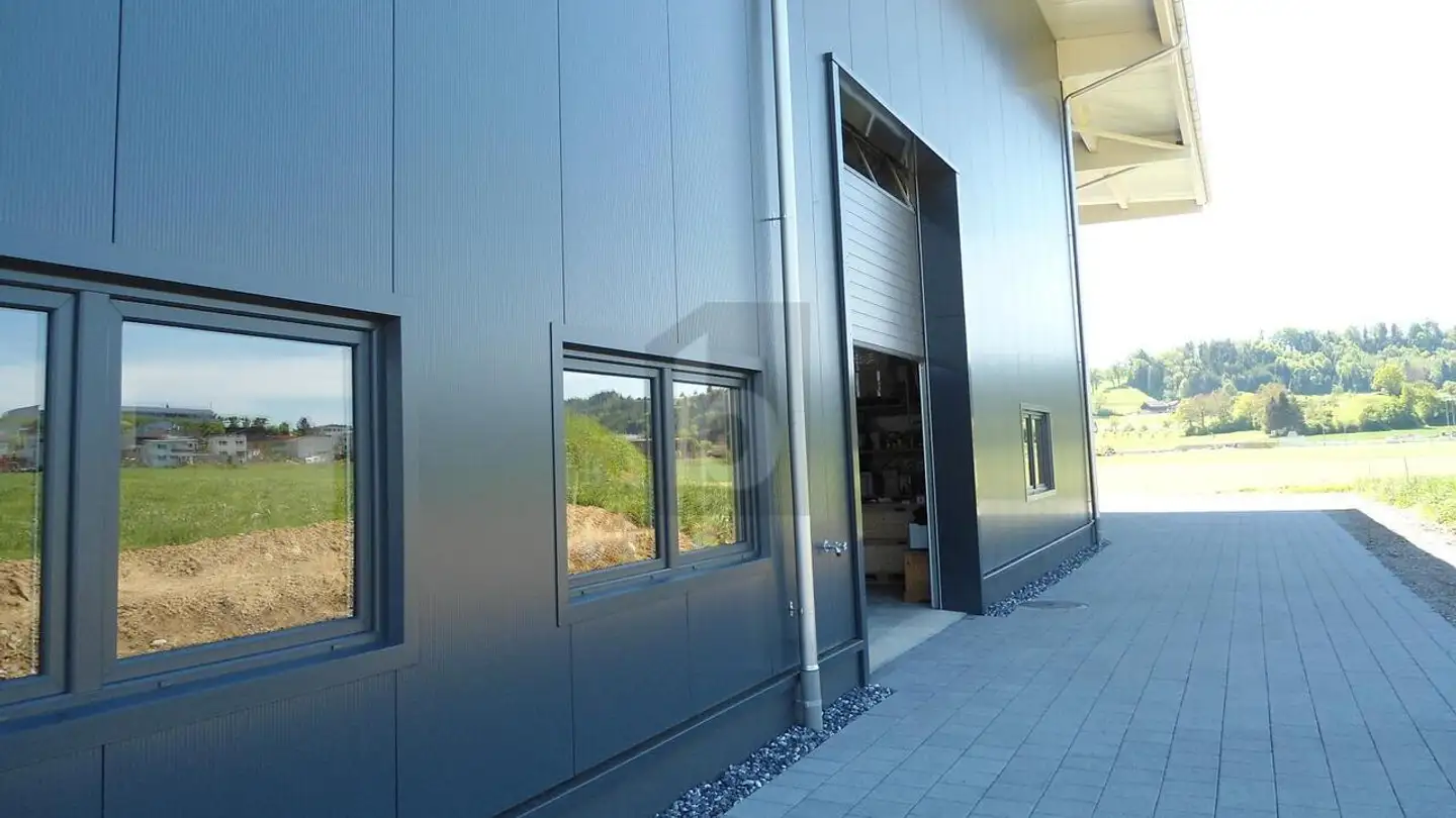 Storage space for rent - 6022 Grosswangen - Photo 2