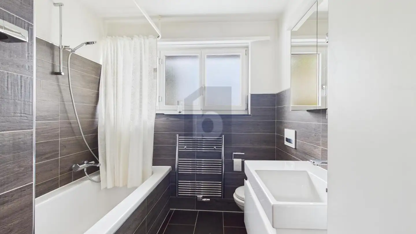 Appartement à louer - 8123 Ebmatingen - Photo 3