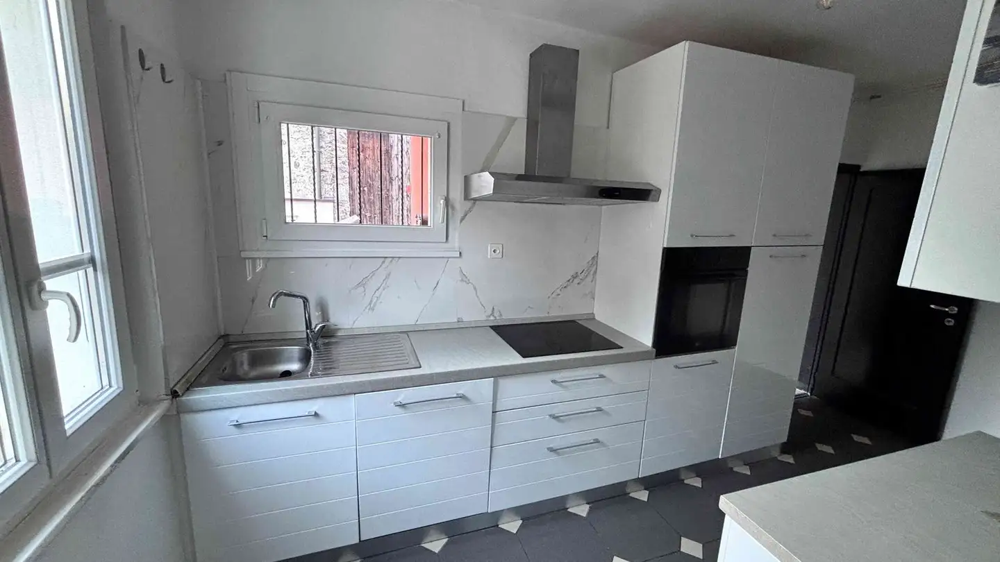 Casa singola in vendita - Via Cà Dal Comün 26, 6525 Gnosca - Foto 2