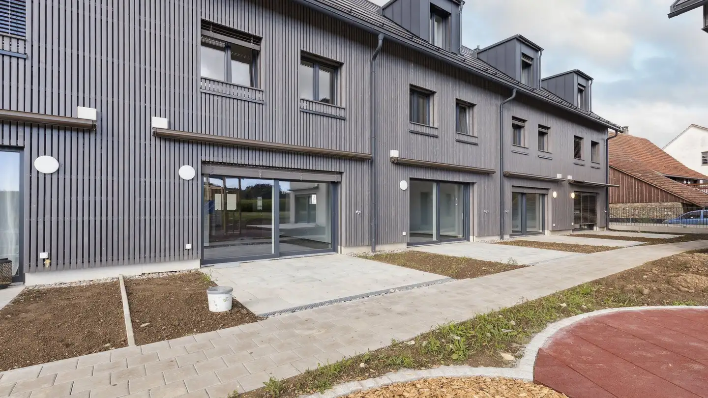 Single house for sale - Ossingerstrasse, 8526 Oberneunforn