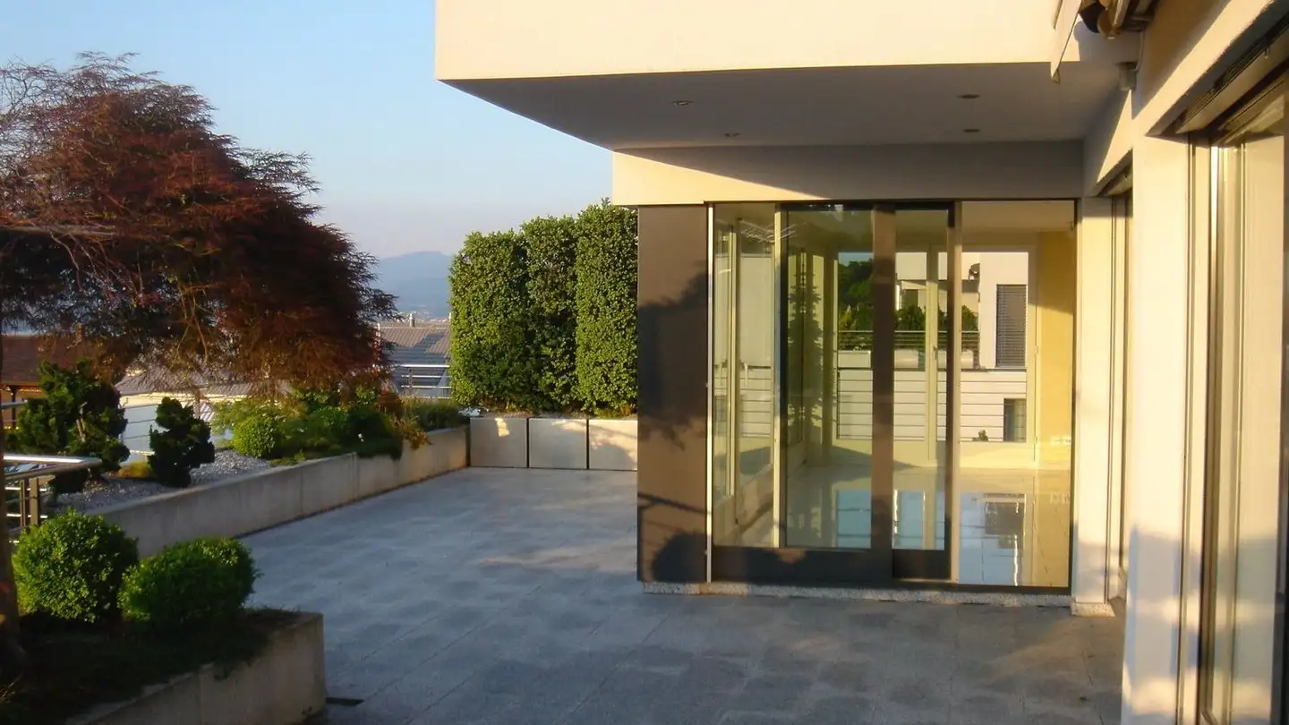 Stepped apartment for rent - Rebbergstrasse 11b, 8832 Wollerau - Photo 2