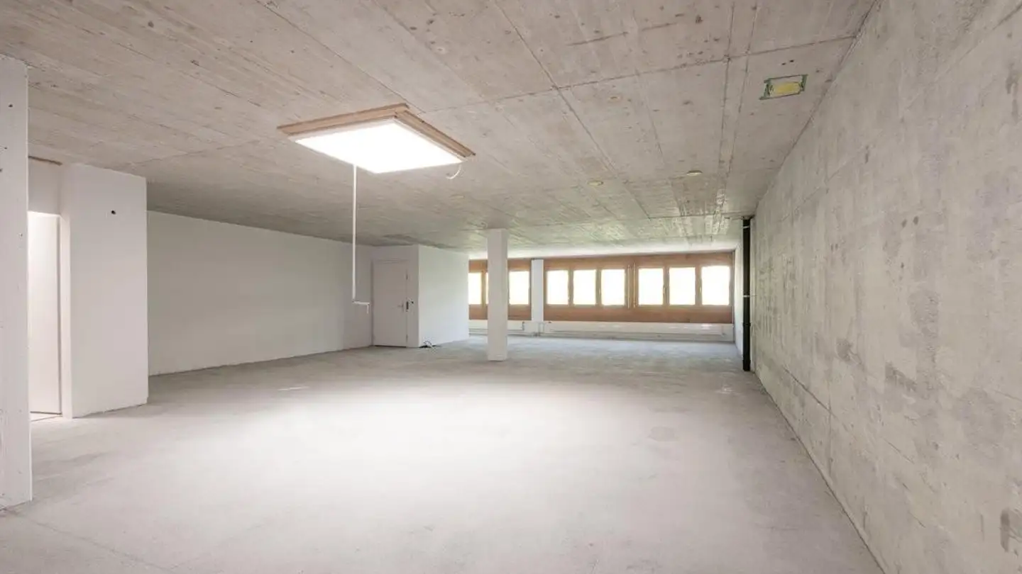 Gewerbe mieten - Grundstrasse 20, 6343 Rotkreuz
