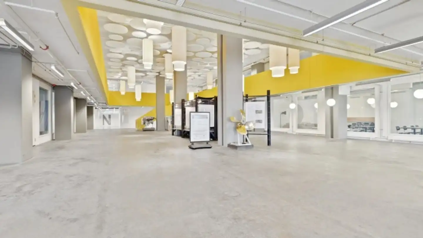 Bureau à louer - Uferstrasse 90, 4057 Basel
