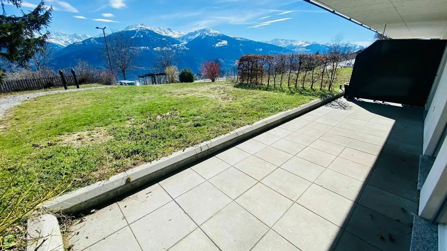 Apartment for rent - Route Cantonale Sierre-Montana 10, 3975 Randogne - Photo 2