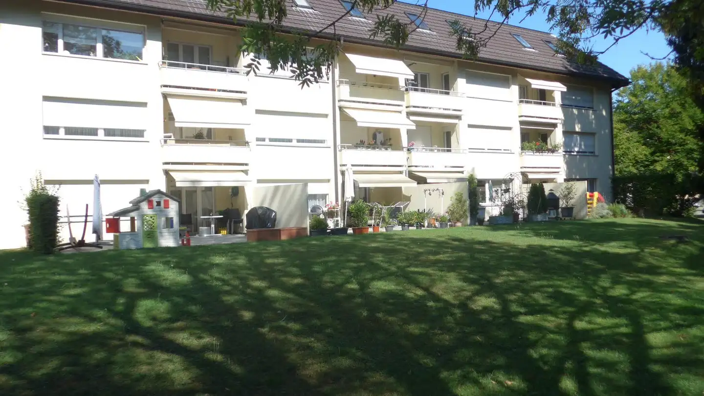Wohnung mieten - Im Langacker 4, 8600 Dübendorf