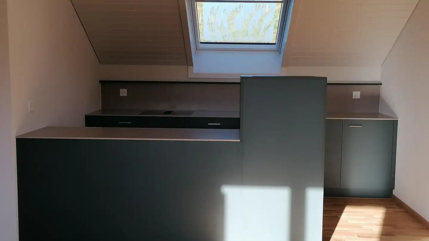 Attic flat for rent - Schulhausstrasse 7, 3510 Freimettigen - Photo 2