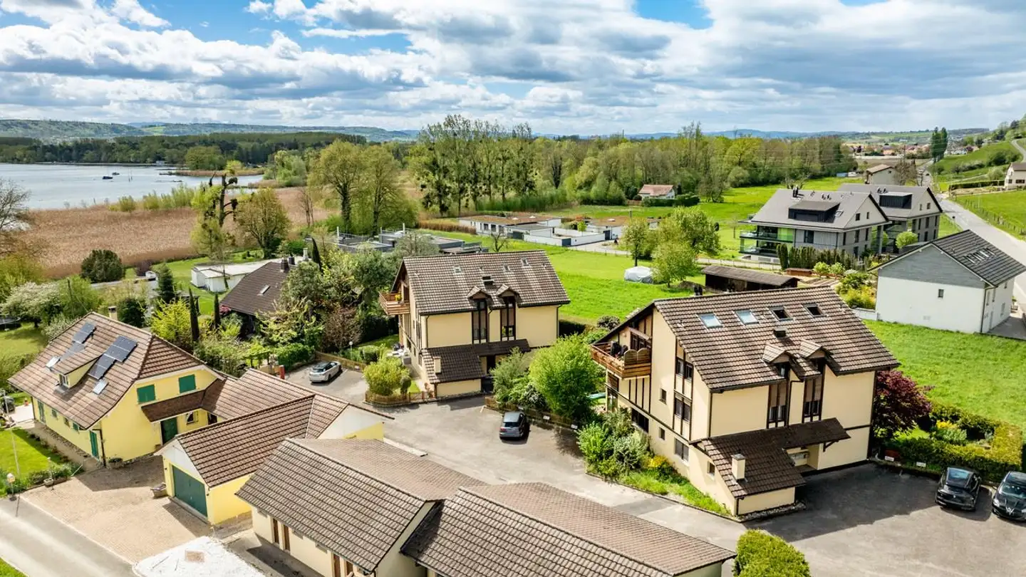 Appartamento in vendita - Les Chenevières 38, 1586 Vallamand - Foto 2