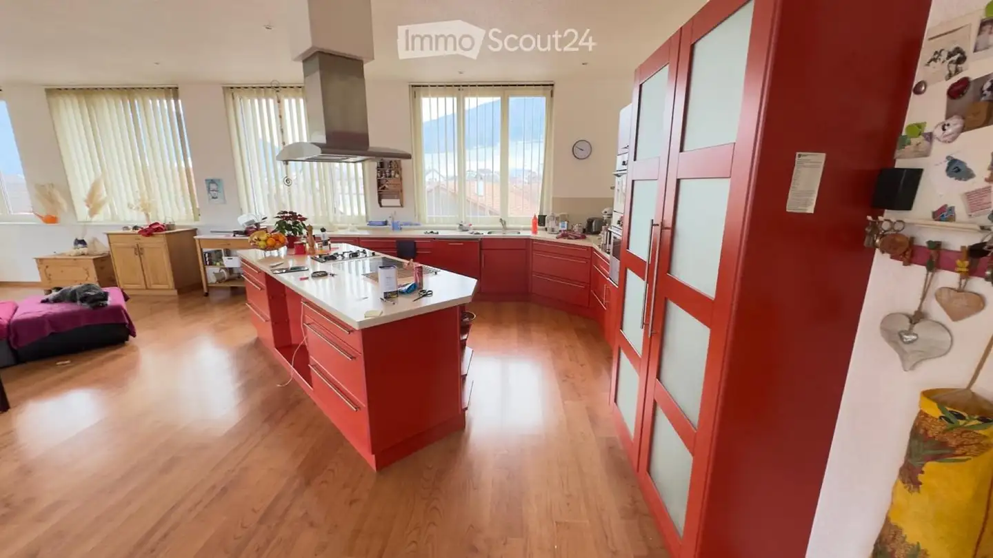 Apartment for sale - 2738 Court