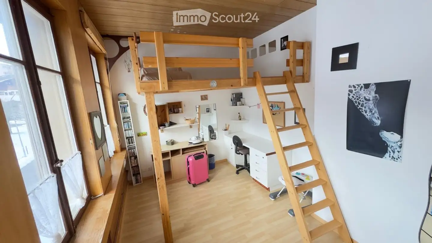 Apartment for sale - 2738 Court - Photo 2