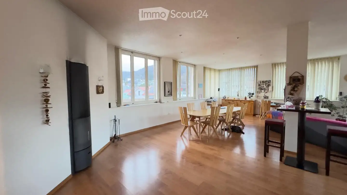 Apartment for sale - 2738 Court - Photo 3