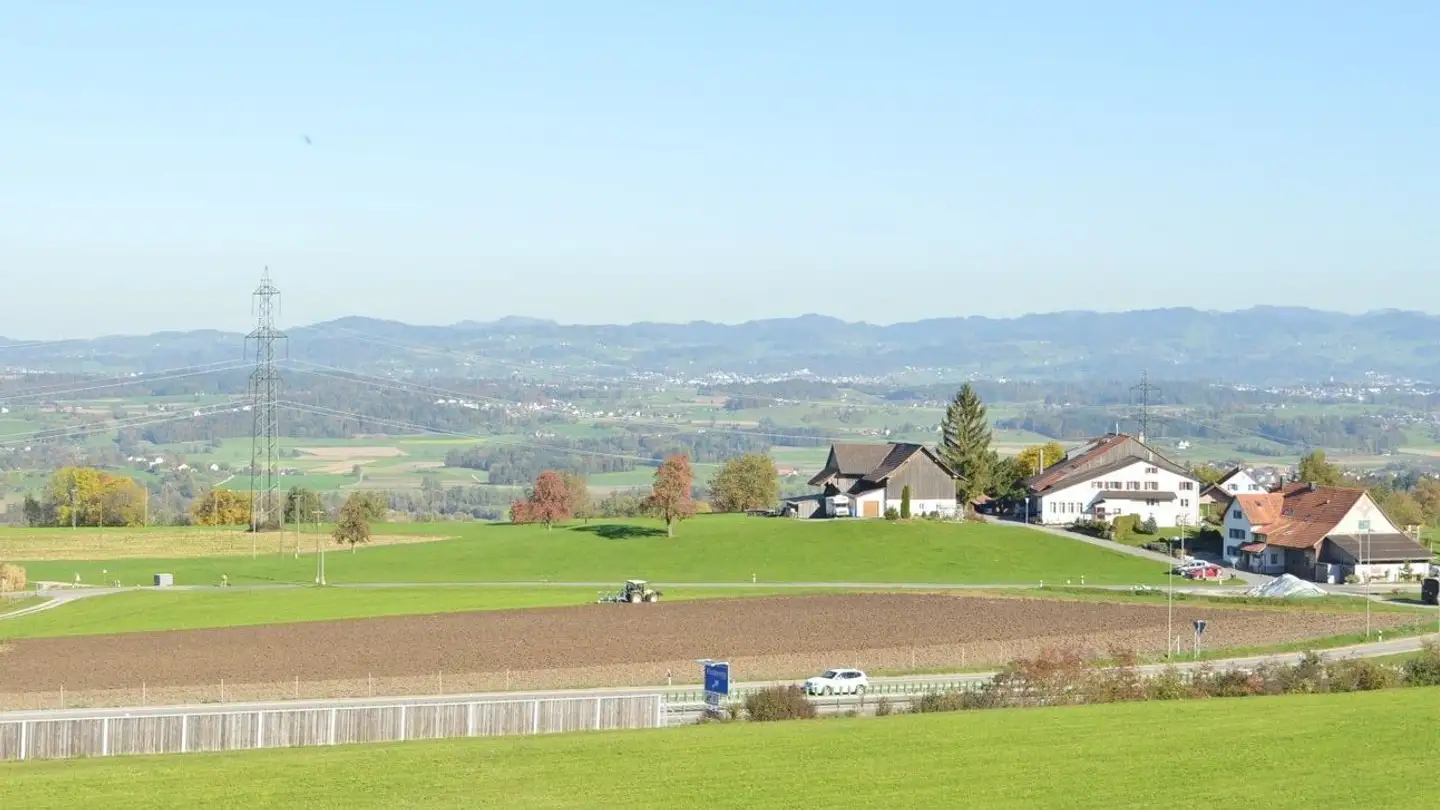 Attico in affitto - Neuhus, 8127 Forch